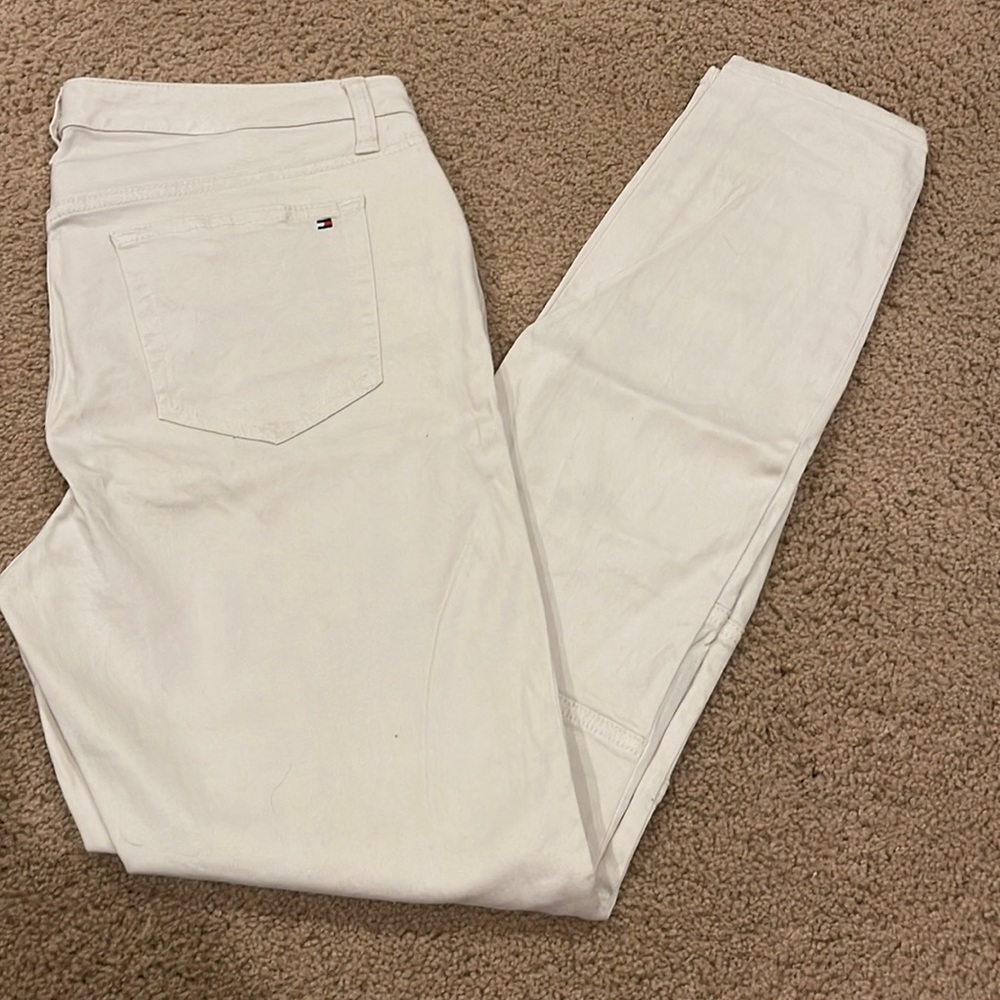 Tommy Hilfiger light khaki pants